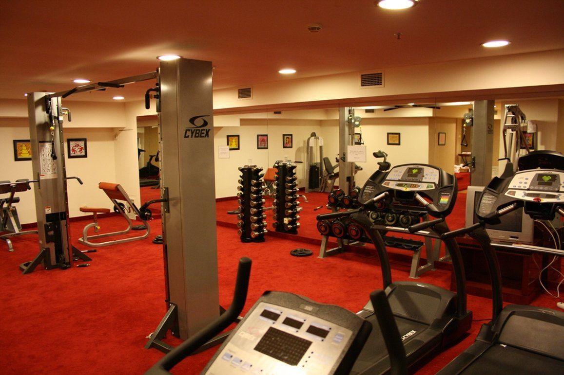 Piraeus Theoxenia Hotel Facilities photo A gym in a hotel